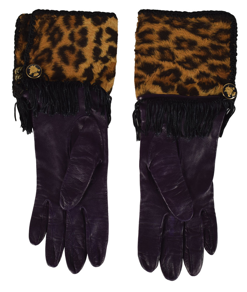 Prince personally worn purple leather gloves RR Auction